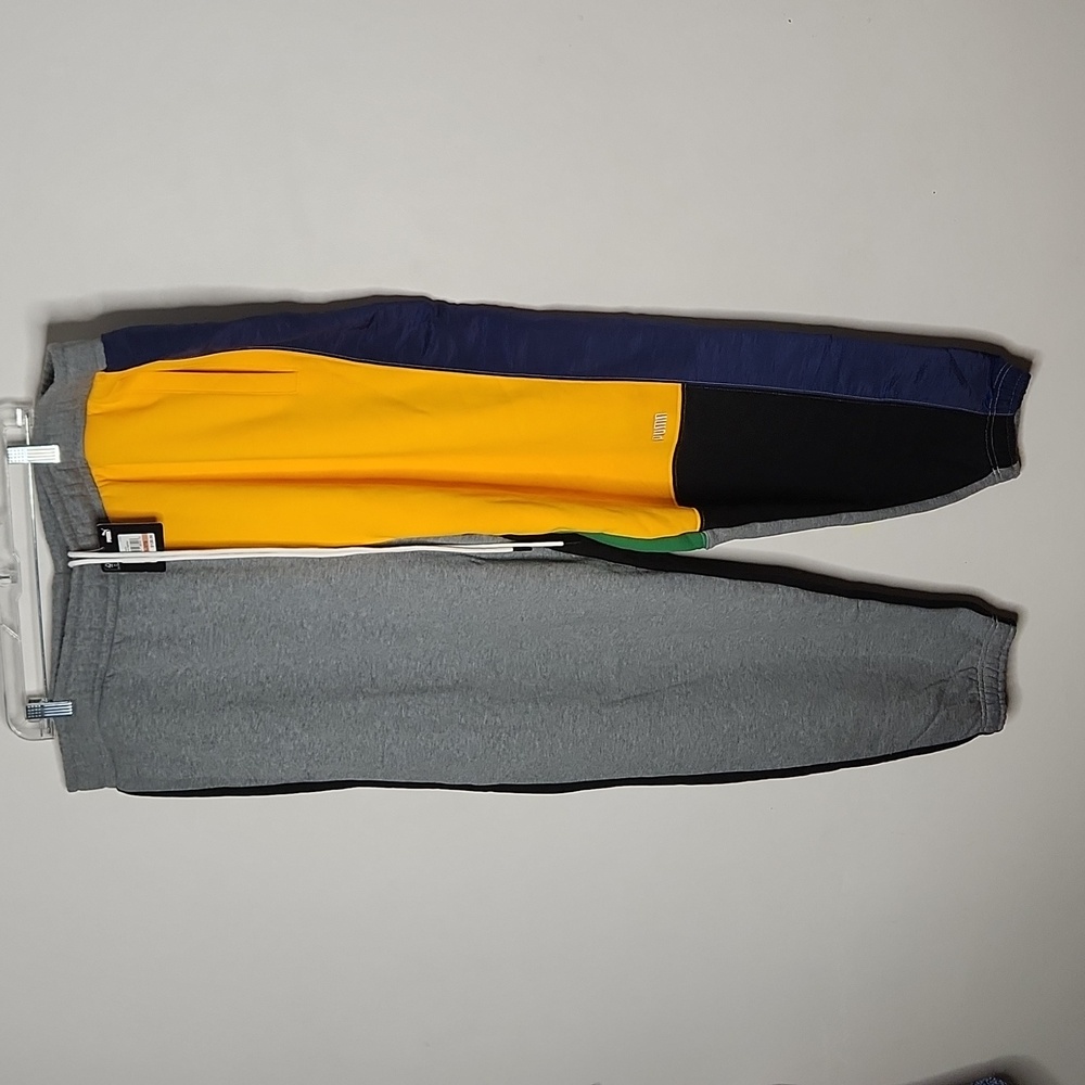 Puma Signature Colorblock Sweatpant - Picture 3 of 9
